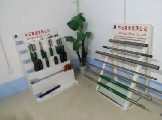 Surface Hardened Technology Barrel Downhole Rod Pump Minyak Dan Gas